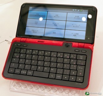 Shiny LYNX SH-10B - компактный нетбук от Sharp для оператора DoCoMo