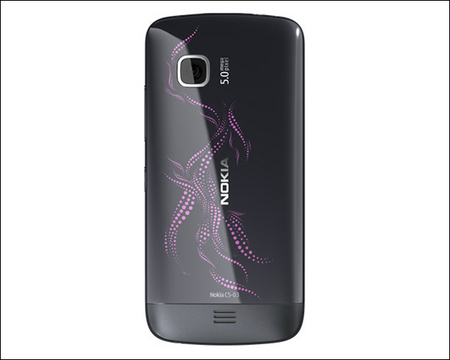Представлен дамский смартфон Nokia C5-03 Illuvial