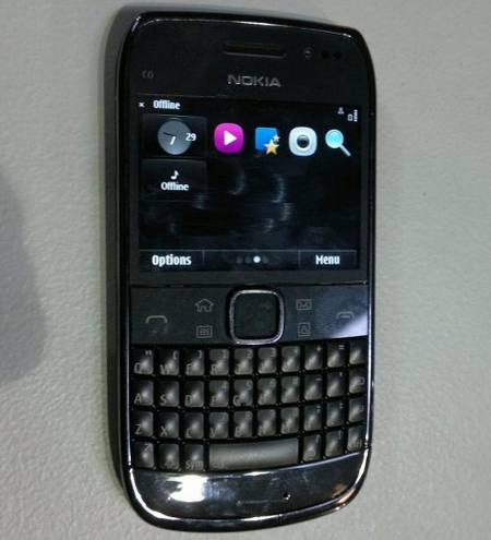 Бизнес-смартфон Nokia E6 прошел сертификацию FCC
