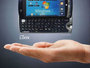 Смартфон-планшет Fujitsu Loox F-07C с двумя ОС оброс подробностями