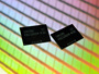 Samsung начинает выпуск скоростной 64 Гбит MLC NAND с интерфейсом Toggle DDR2
