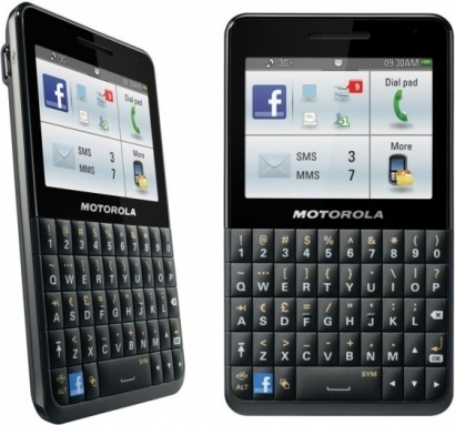 Motorola Motokey Social: новый социальный квертифон