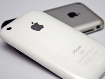 Из iPhone уберут программу для слежки за аппаратом
