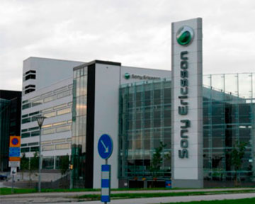 Sony Ericsson стремительно теряет позиции на рынке смартфонов