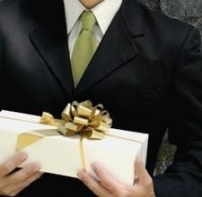 Подарки деловым партнерам: как не ошибиться с выбором?
