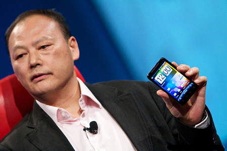 HTC готовит флагманский смартфон One XXL
