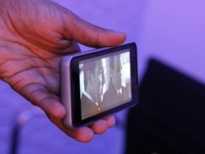 В Лас-Вегасе показали телефоны на базе Intel Atom