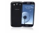 В Samsung почти все телефоны делают из пластмассы