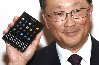 Blackberry выпустит квадратный смартфон Passport
