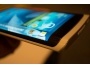 Samsung разрабатывает смартфон с гибким дисплеем