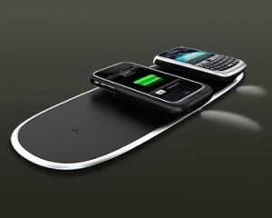 Аккумуляторы PowerMat заряжаются без проводов