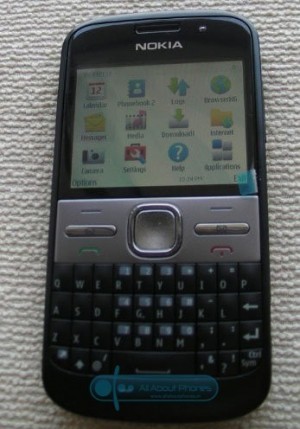 Бизнес-смартфон Nokia E73 появится в июне