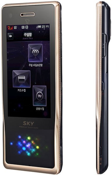 Pantech IM-U590S Pandora - телефон толщиной 9.1 мм