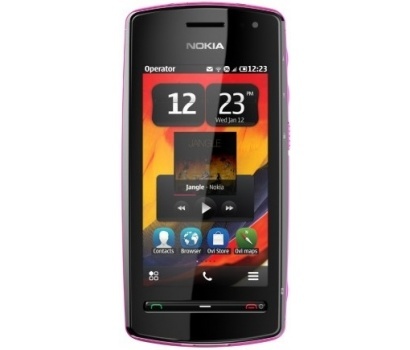 Nokia 600