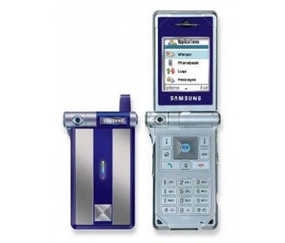 Samsung D700